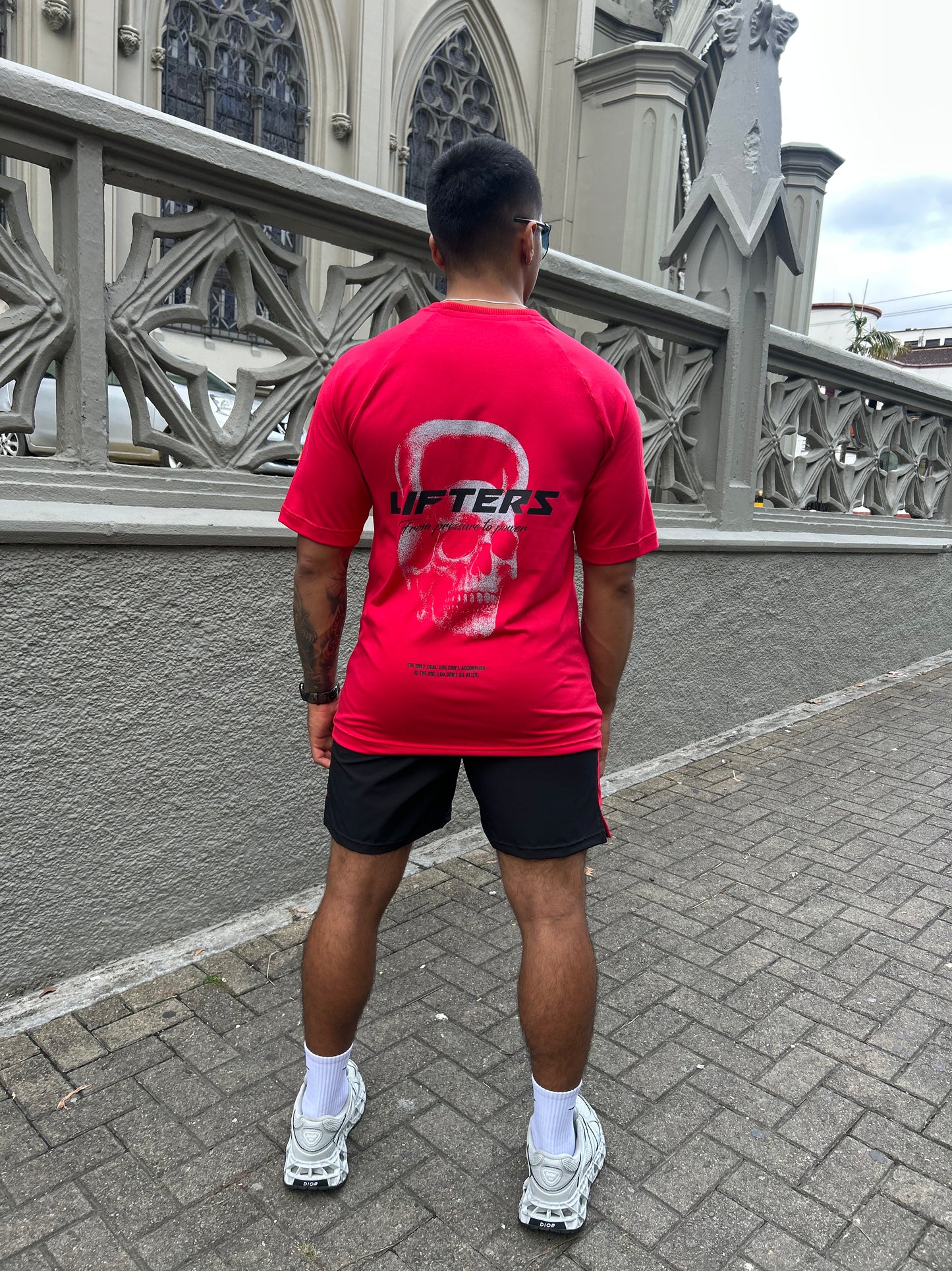 PANTALONETA SHIFT NEGRA - ROJO