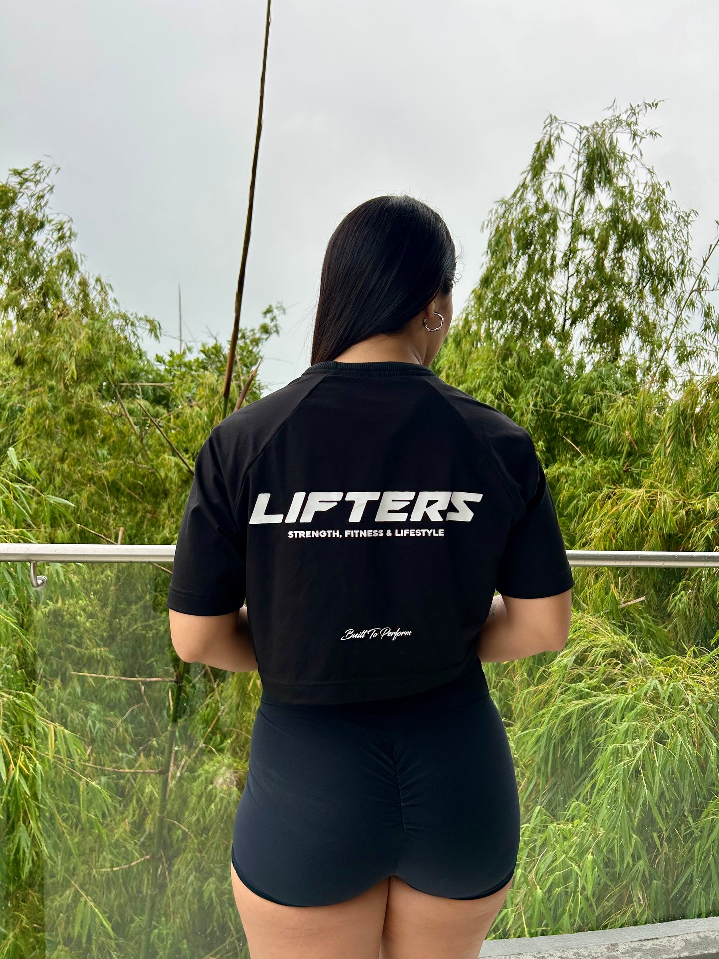 CROP TOP SHIFT NEGRO