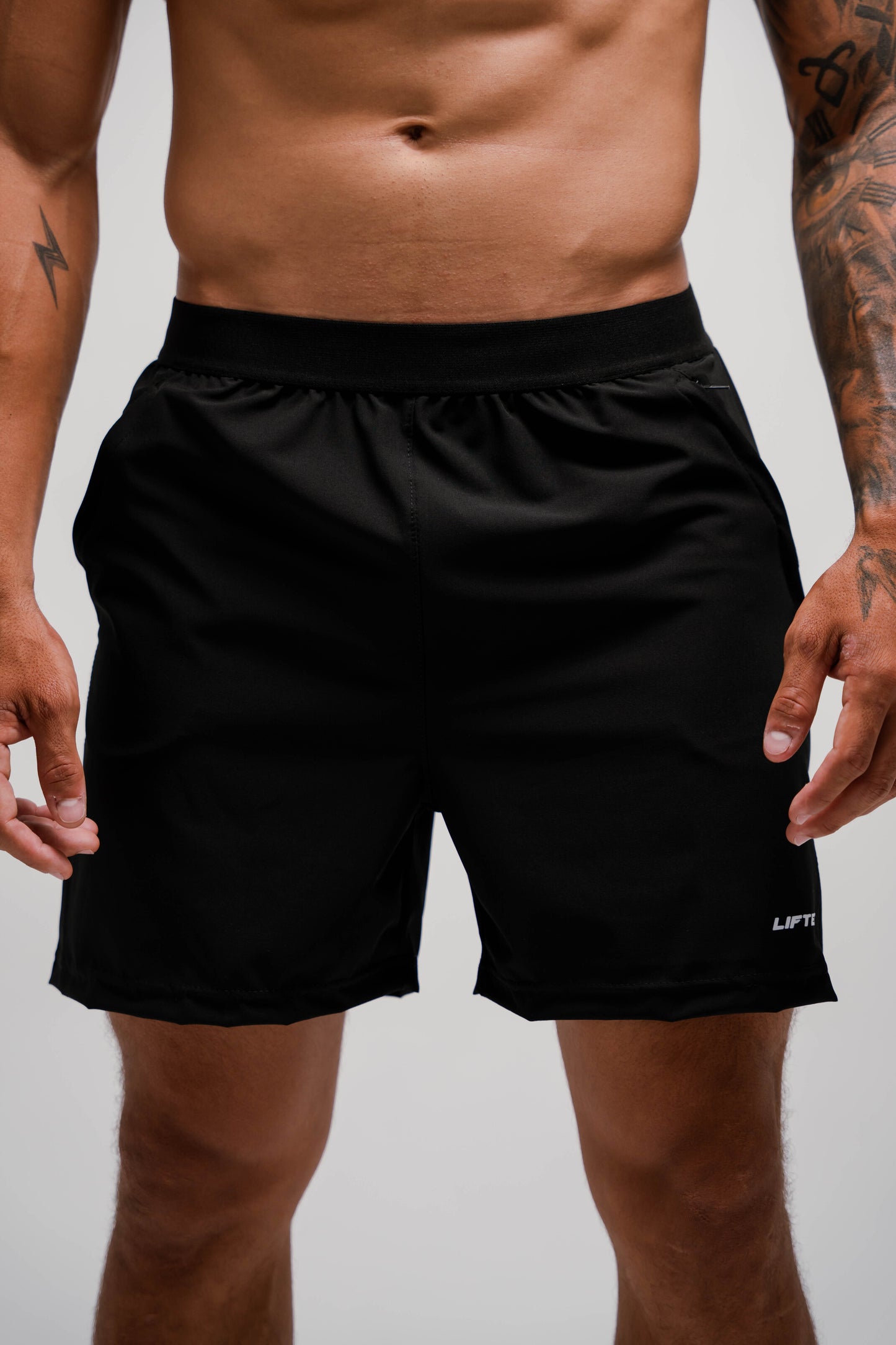 PANTALONETA SHIFT NEGRA