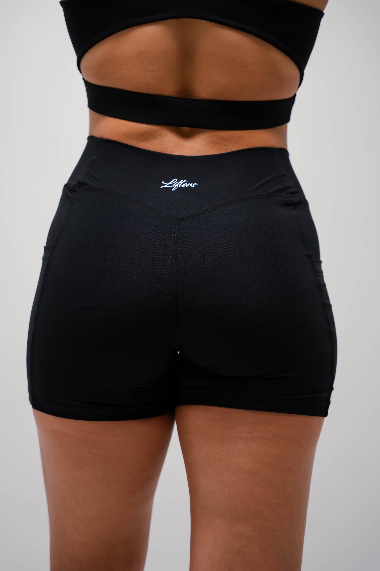 SHORT ADVANCE NEGRO