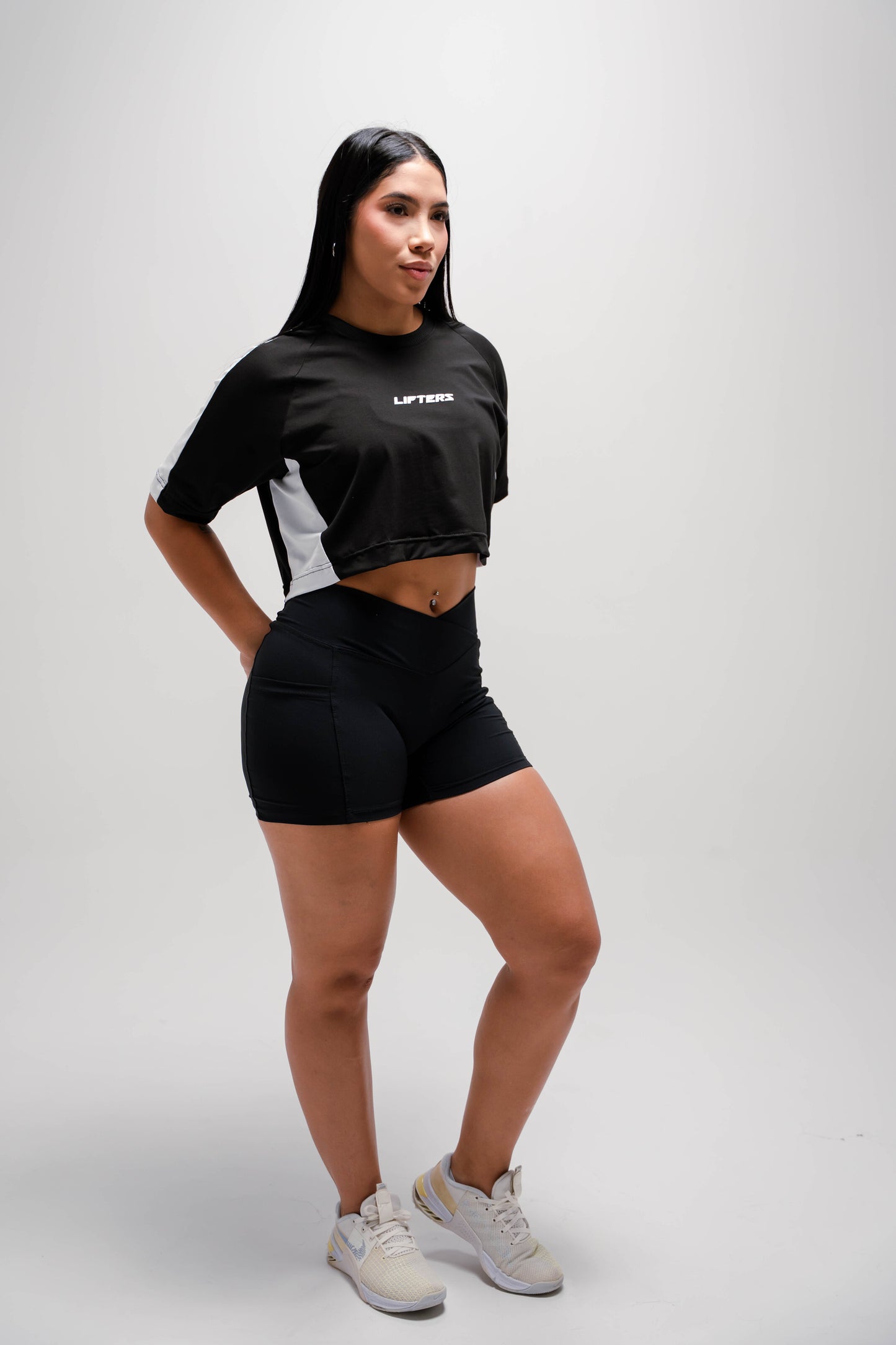 CROP TOP SHIFT NEGRO