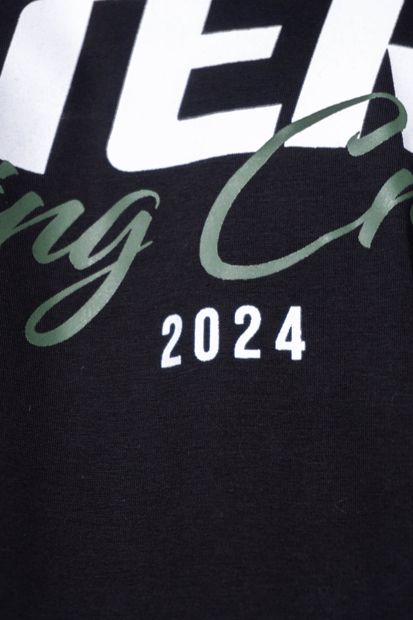 CAMISETA TRAINING NEGRA - VERDE MILITAR
