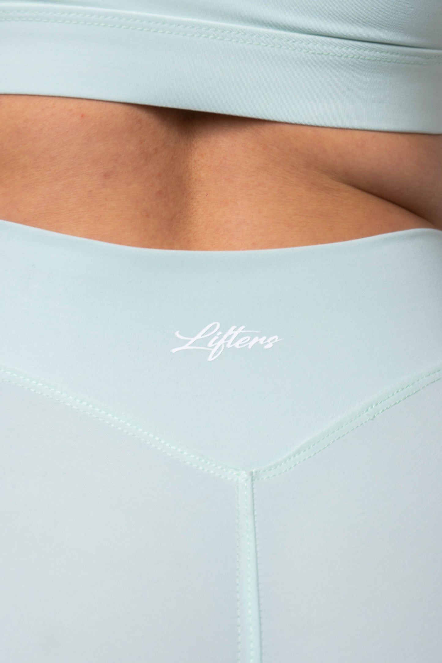 SHORT FORCE VERDE MENTA