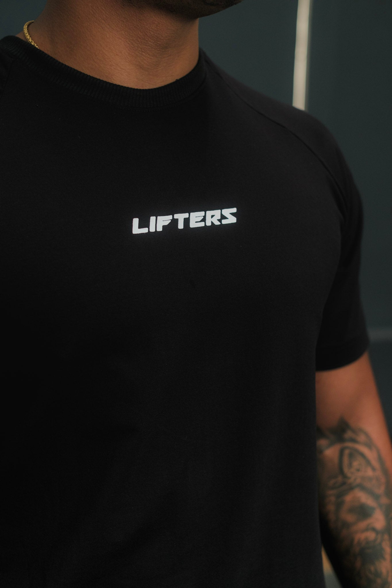 CAMISETA DARK SHIFT