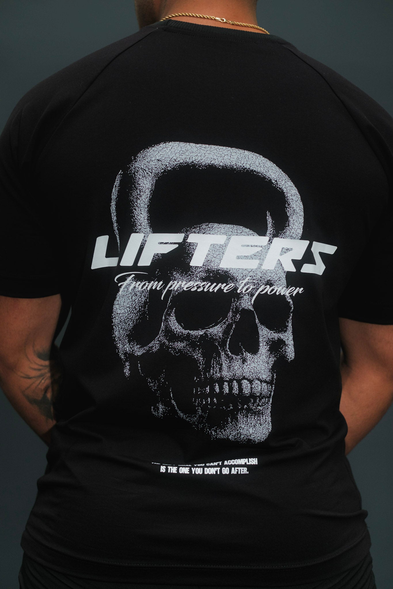 CAMISETA DARK SHIFT