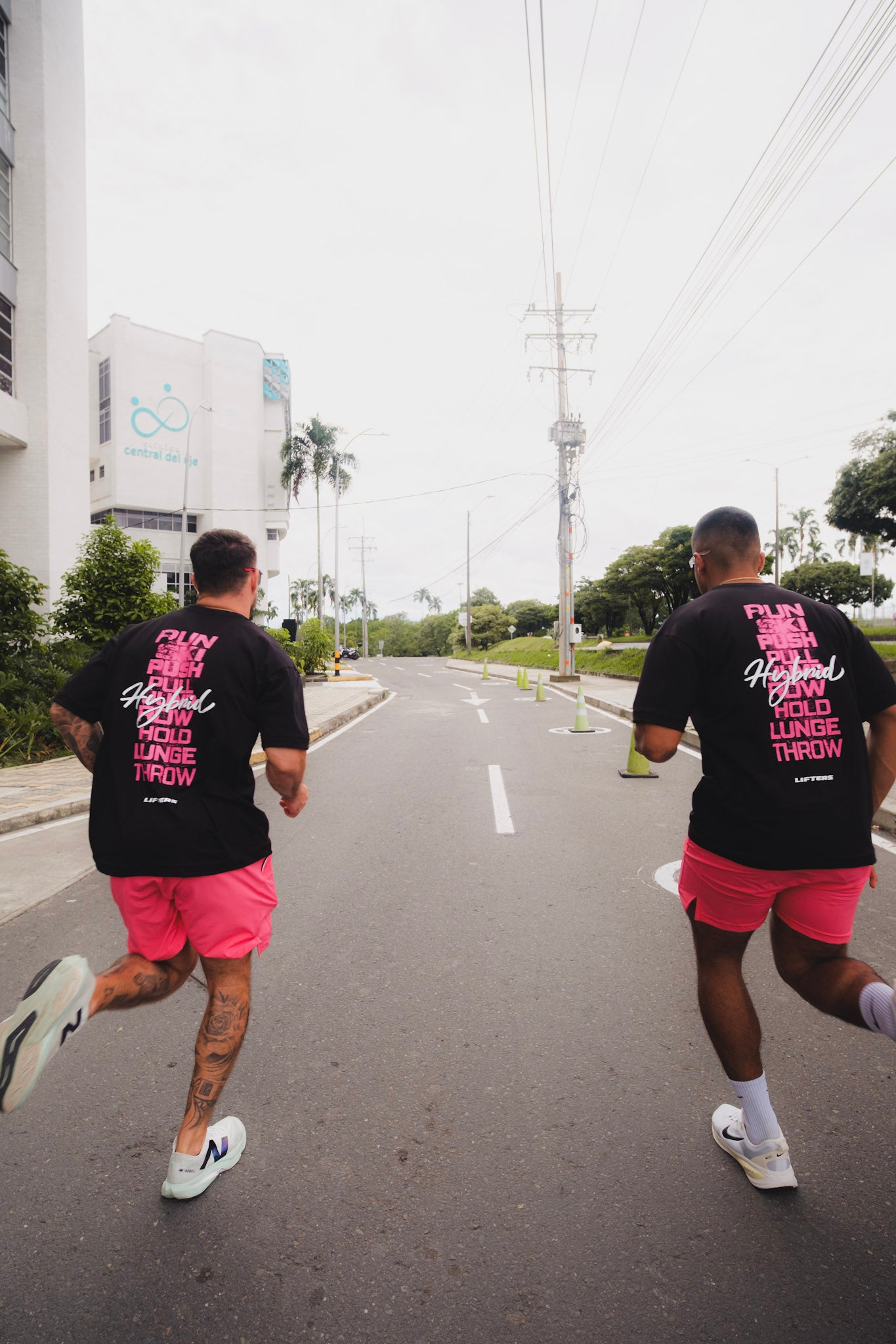 CAMISETA ENDURANCE OVERSIZED