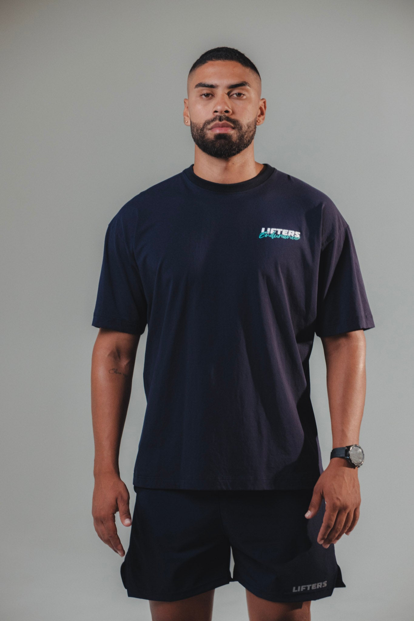 CAMISETA ENDURANCE OVERSIZED
