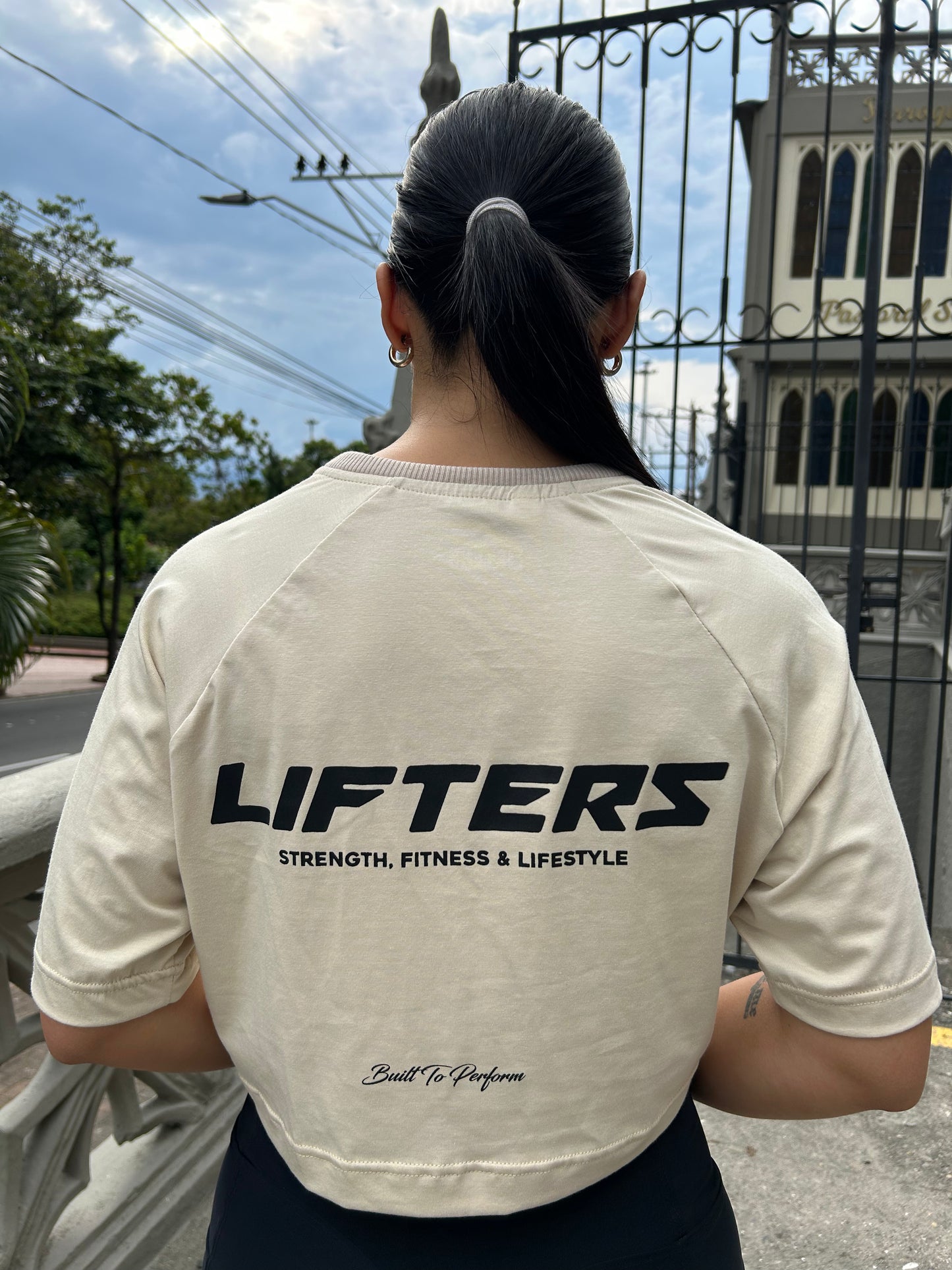 CROP TOP SHIFT BEIGE